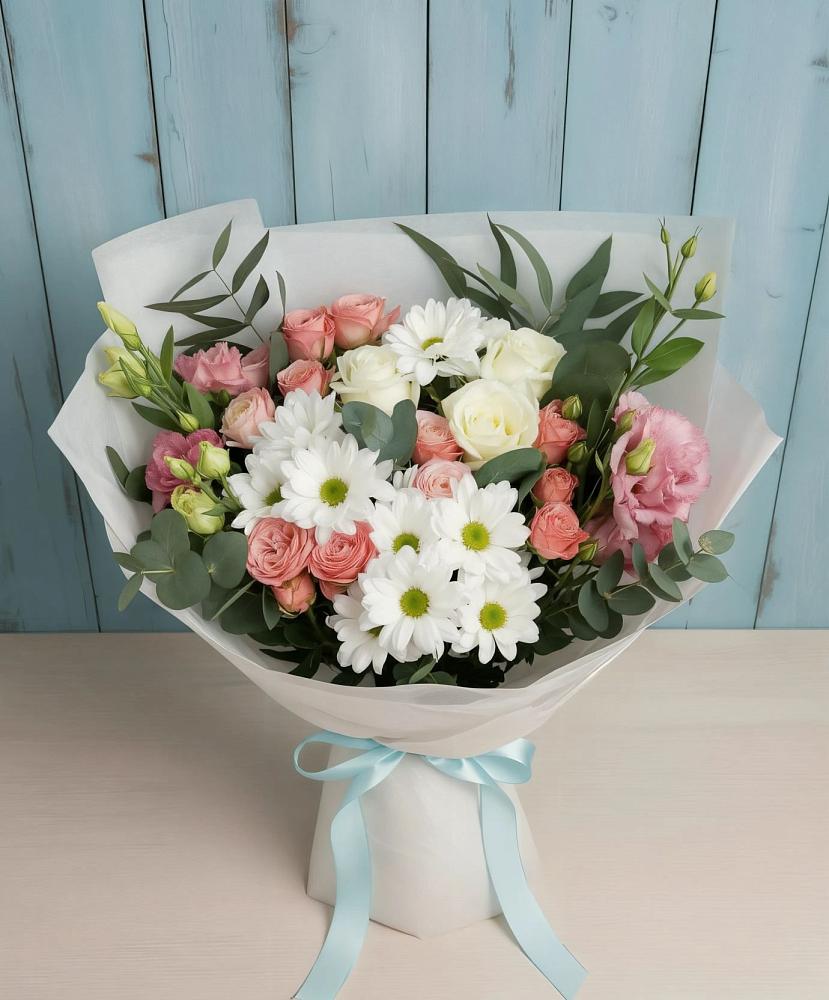 Букет цветов из: Розы, Лизиантусы и Хризантемы во Власово
