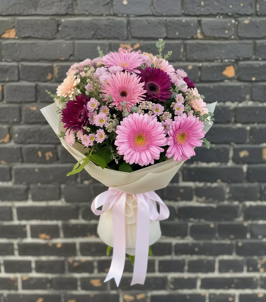 Букет цветов из: Герберы и Хризантемы во Власово