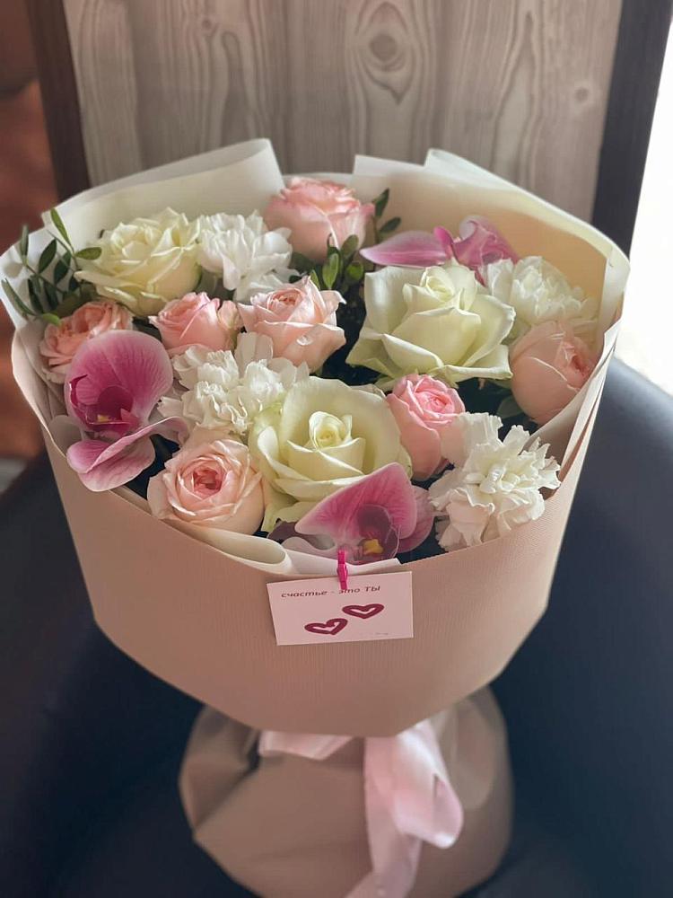 Букет цветов из: Орхидеи, Розы и Гвоздики во Власово