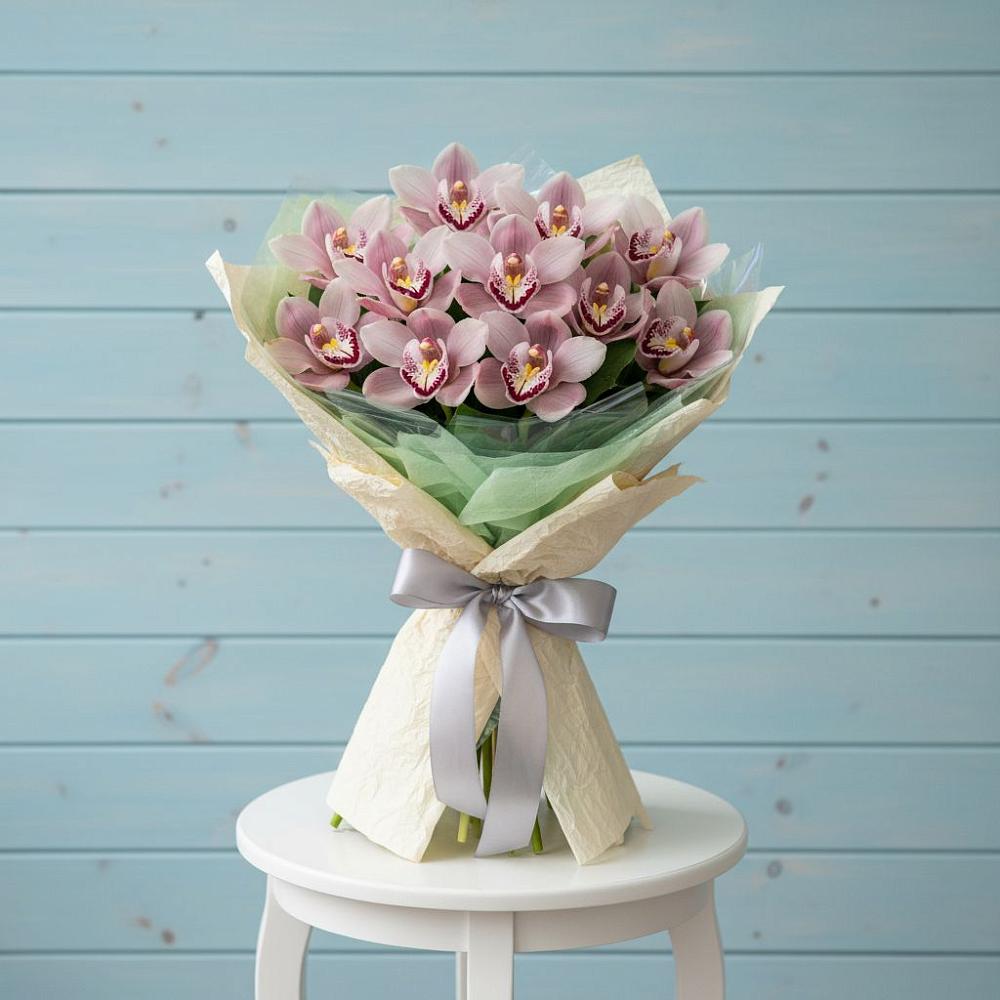 Букет цветов из: Орхидеи и Розы во Власово