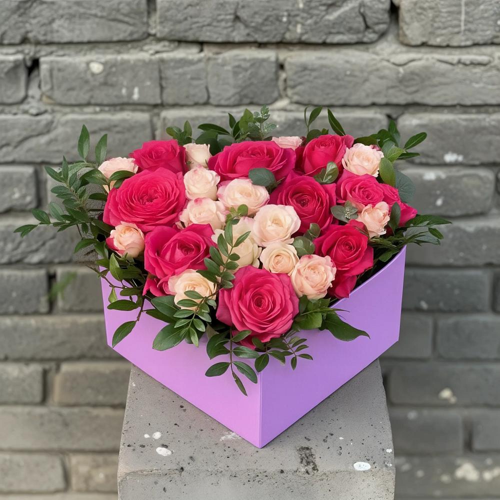 Цветочная композиция из Розы в коробке во Власово