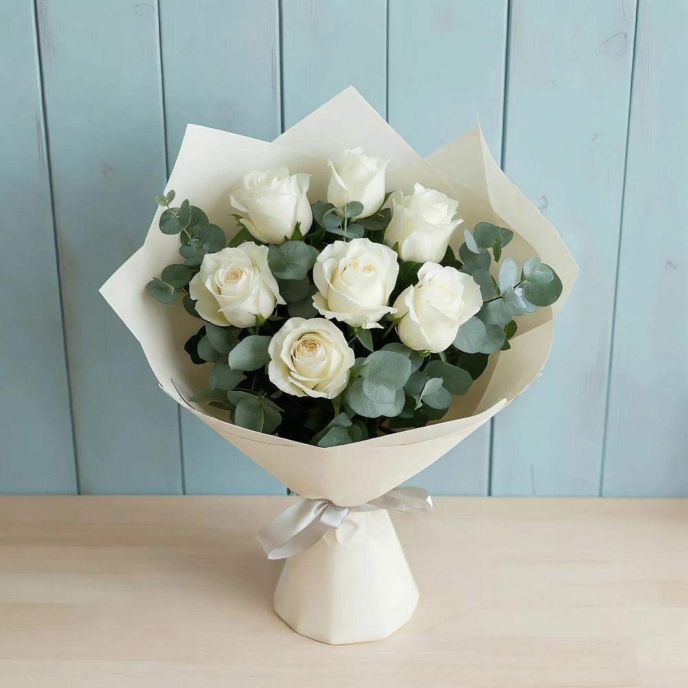 Букет Белые розы в Эвкалипте во Власово