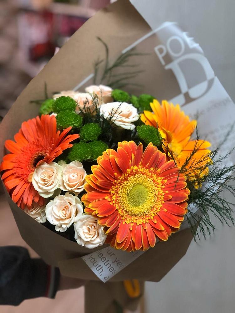 Букет цветов из: Герберы, Хризантемы и Розы во Власово