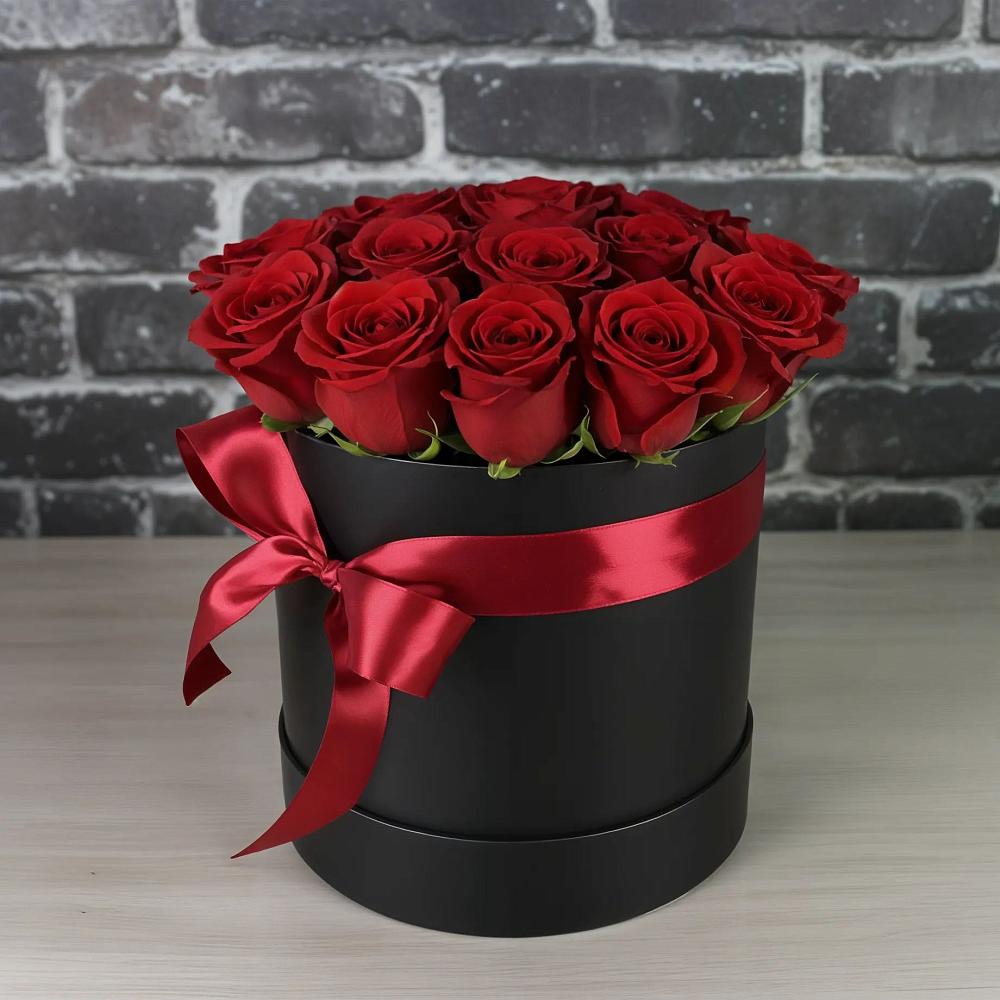 Цветочная композиция из Розы в шляпной коробке во Власово