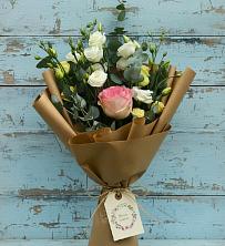 Букет цветов из:  Розы и Лизиантусы во Власово
